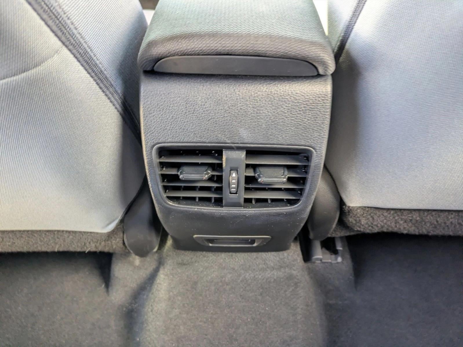 2024 Toyota Corolla Cross Hybrid SE 4WD (Natl)