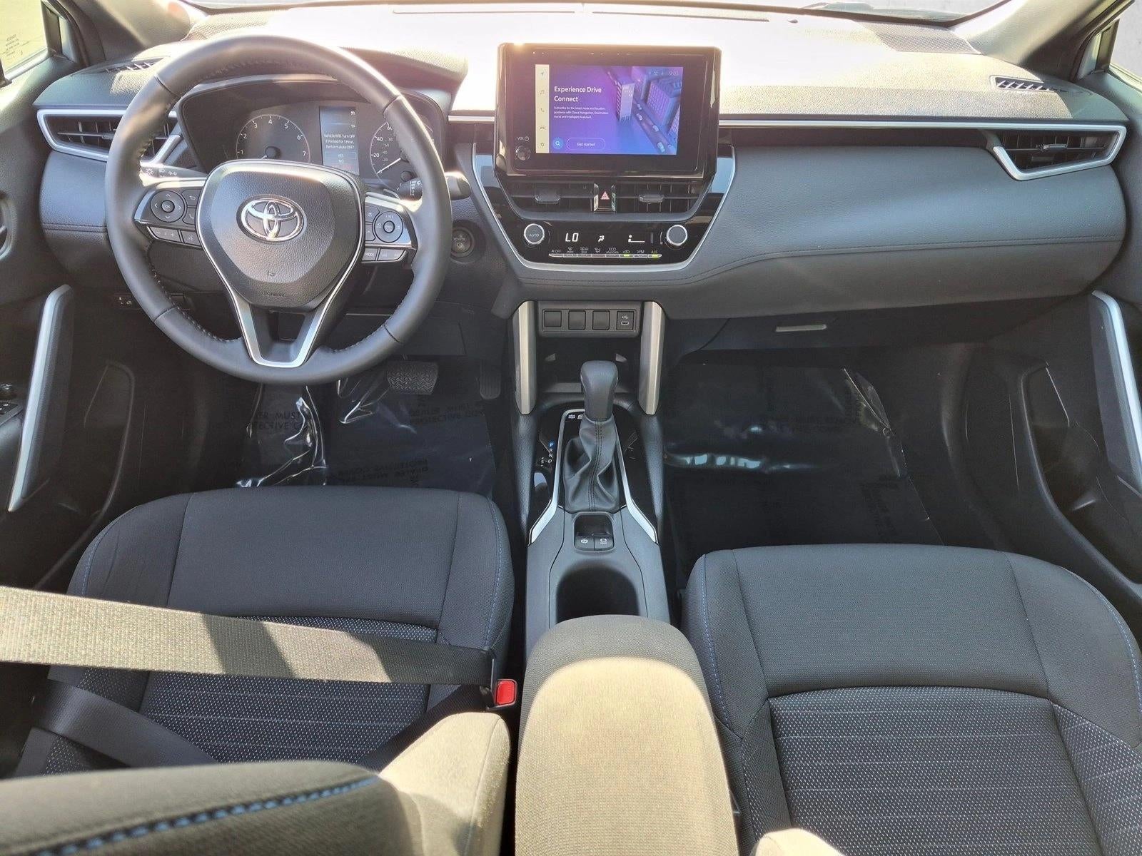 2025 Toyota Corolla Cross Hybrid SE 4WD (Natl)