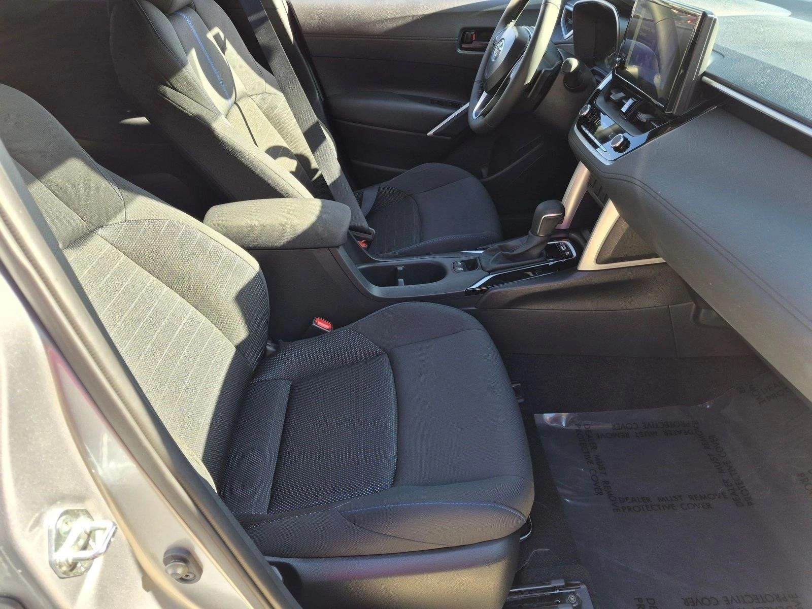 2025 Toyota Corolla Cross Hybrid SE 4WD (Natl)