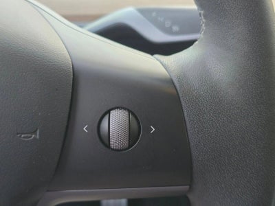 2023 Tesla Model Y Performance AWD