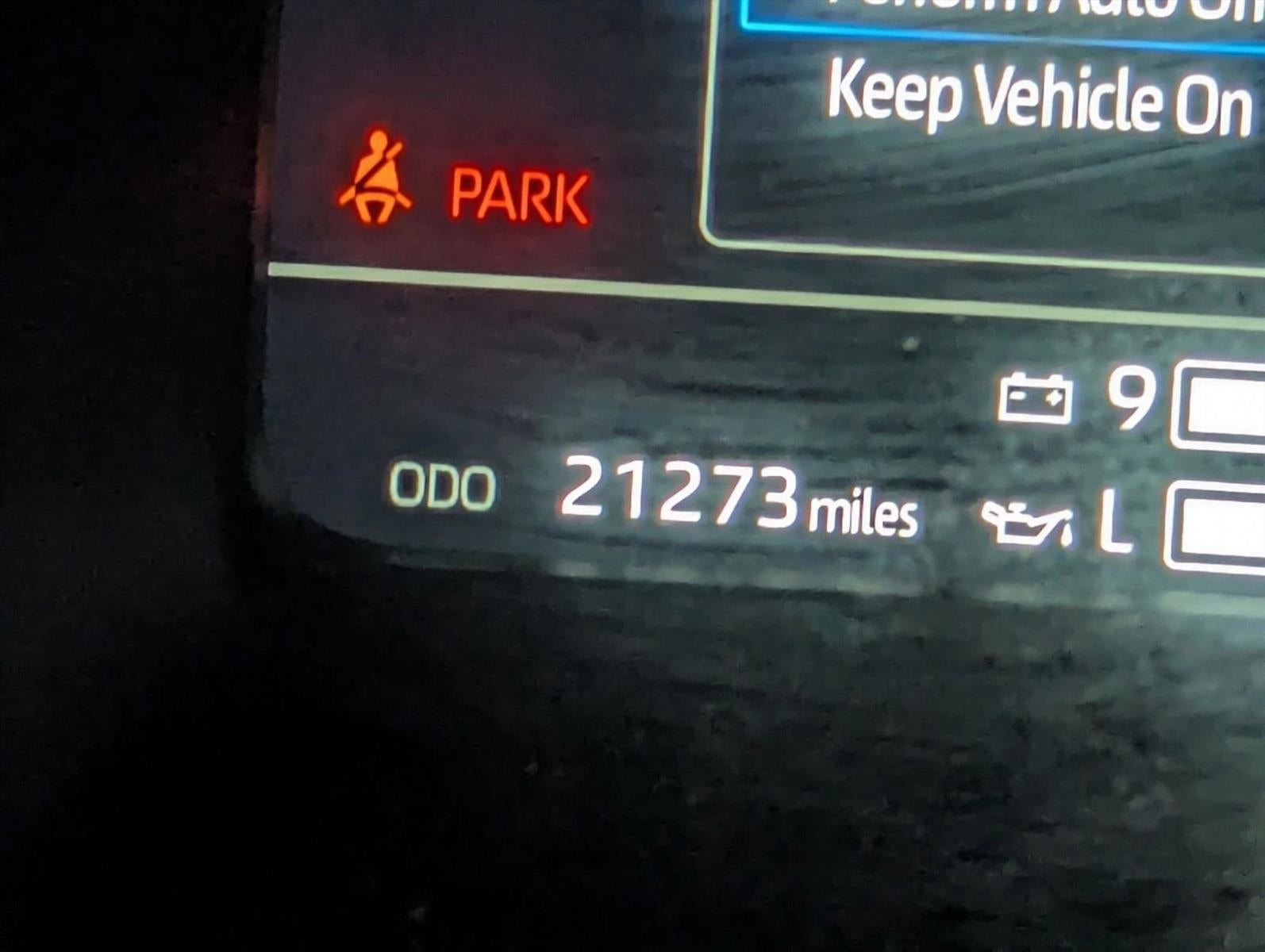 2025 Toyota Sequoia SR5 4WD (SE)