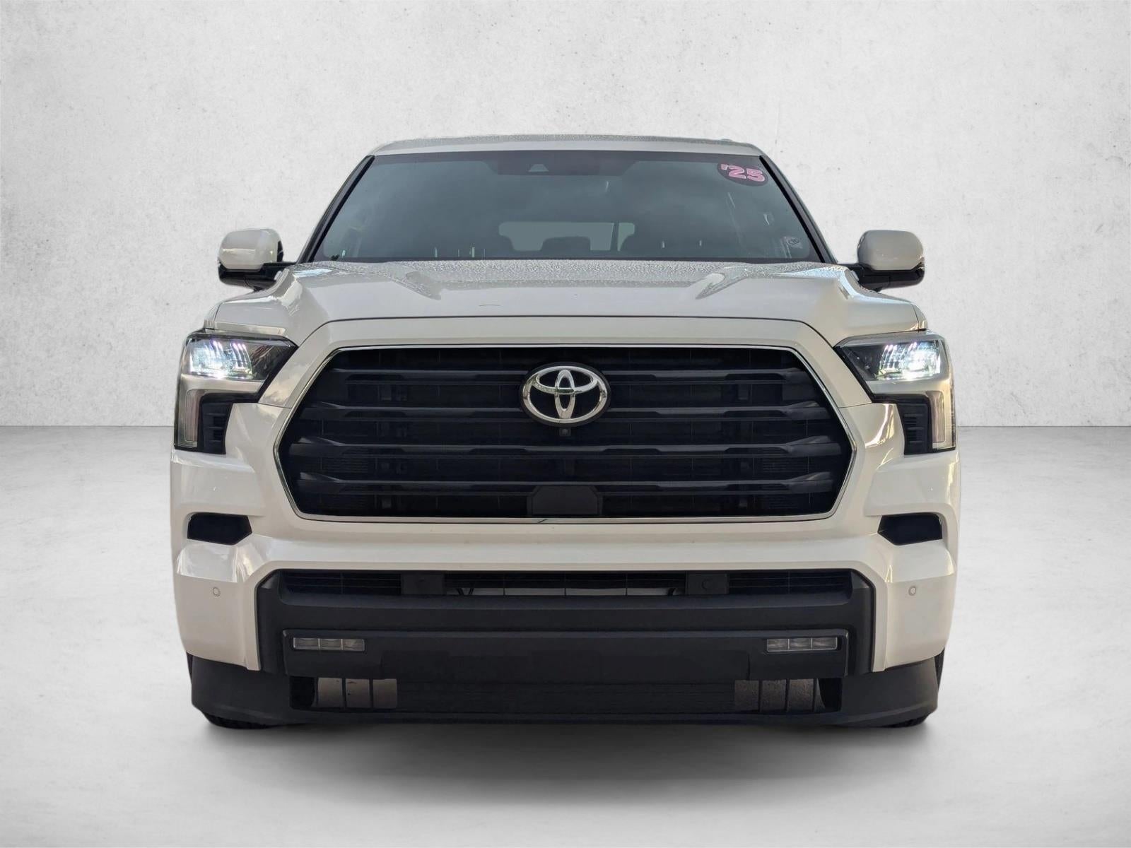 2025 Toyota Sequoia SR5 4WD (SE)