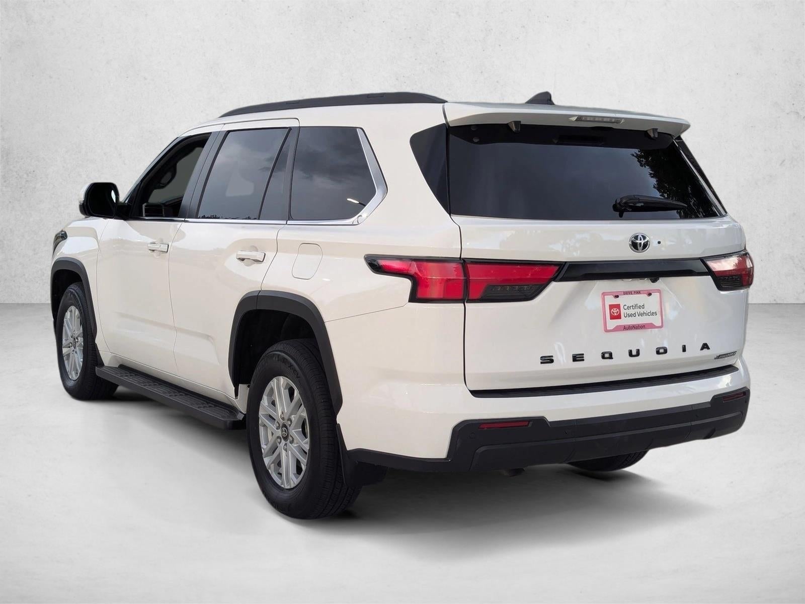 2025 Toyota Sequoia SR5 4WD (SE)