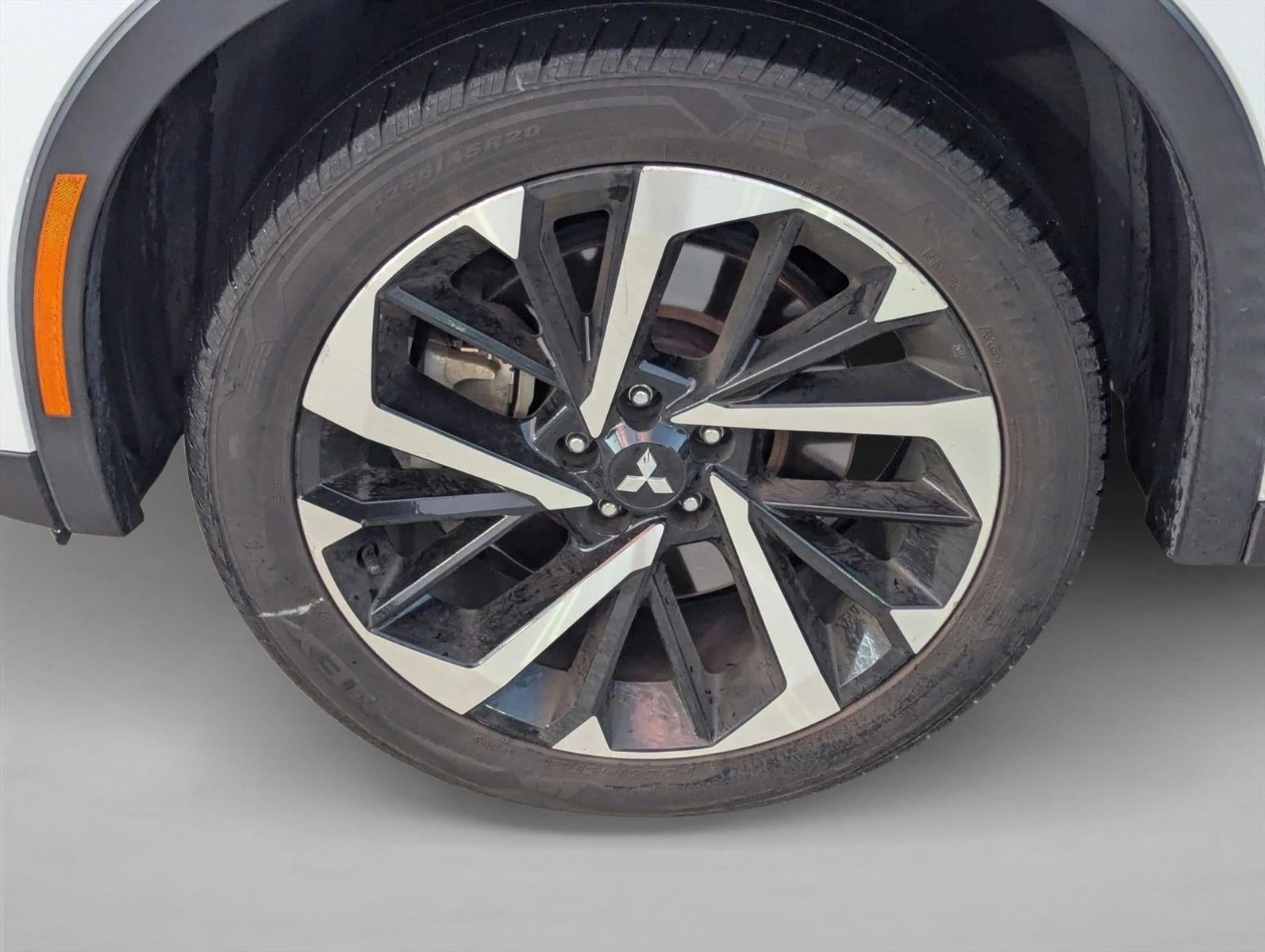 2022 Mitsubishi Outlander SE FWD
