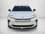 2025 Toyota Crown Signia XLE AWD (Natl)