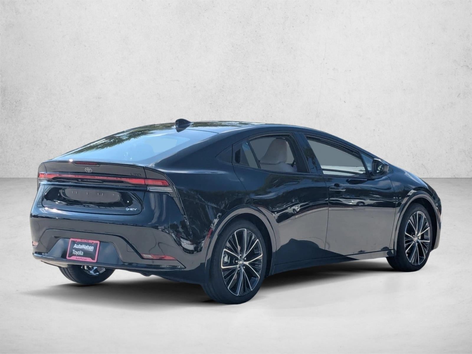 2026 Toyota Prius Limited (Natl)