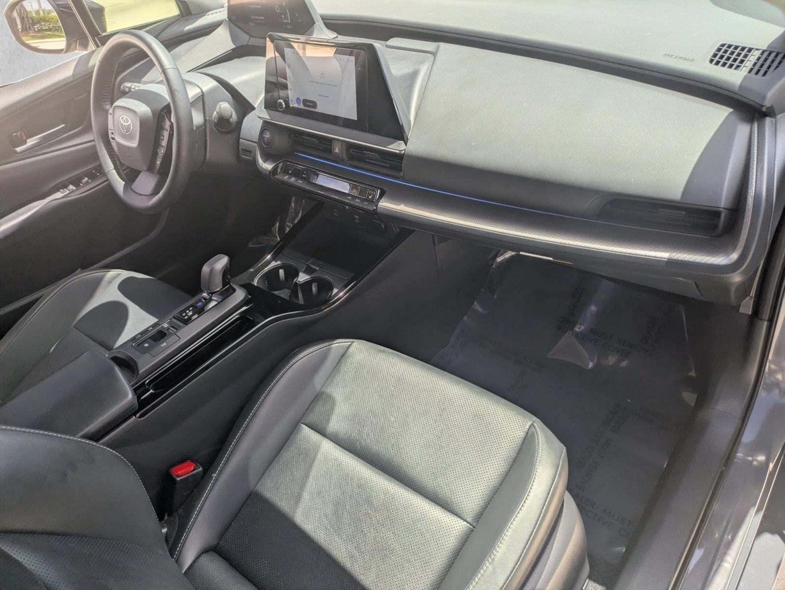 2025 Toyota Prius XLE (Natl)