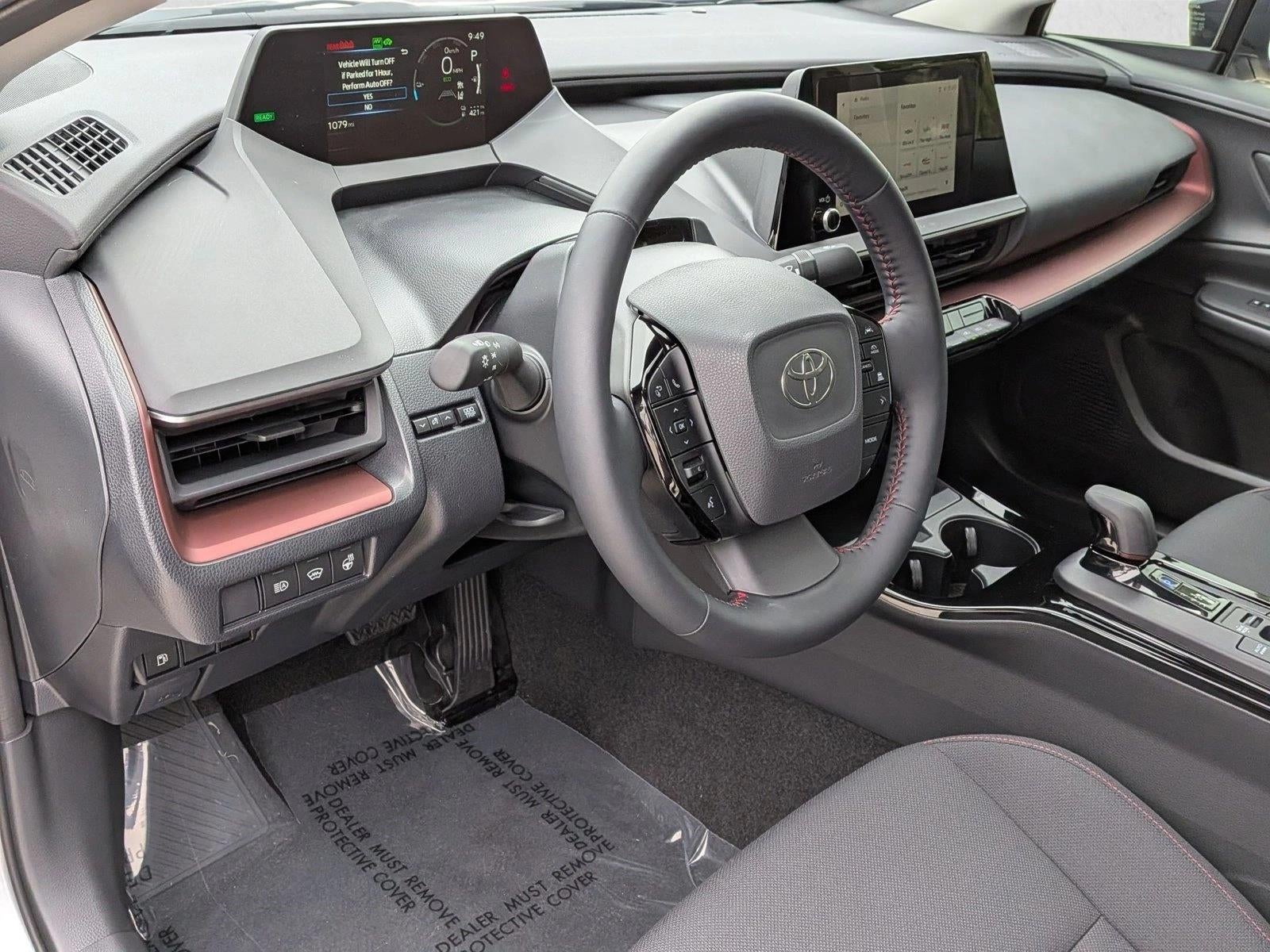 2026 Toyota Prius Plug-In Hybrid SE (Natl)