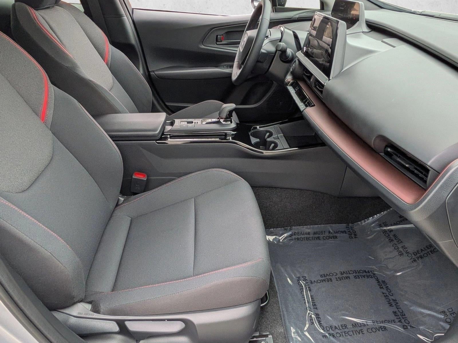 2026 Toyota Prius Plug-In Hybrid SE (Natl)