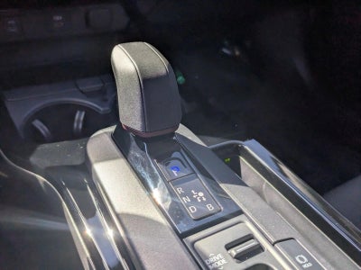 2025 Toyota Prius Plug-In Hybrid XSE (Natl)