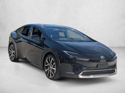 2025 Toyota Prius Plug-In Hybrid XSE (Natl)