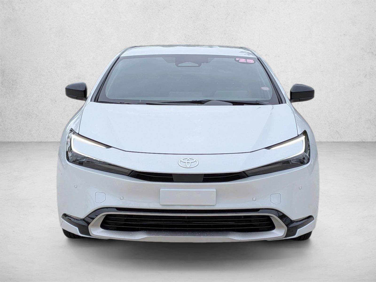 2025 Toyota Prius Plug-In Hybrid XSE (Natl)