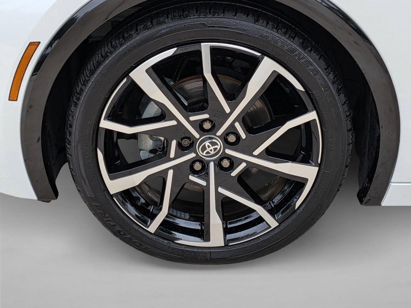 2025 Toyota Prius Plug-In Hybrid XSE (Natl)