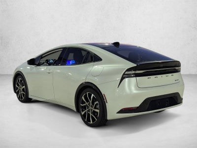 2025 Toyota Prius Plug-In Hybrid XSE (Natl)
