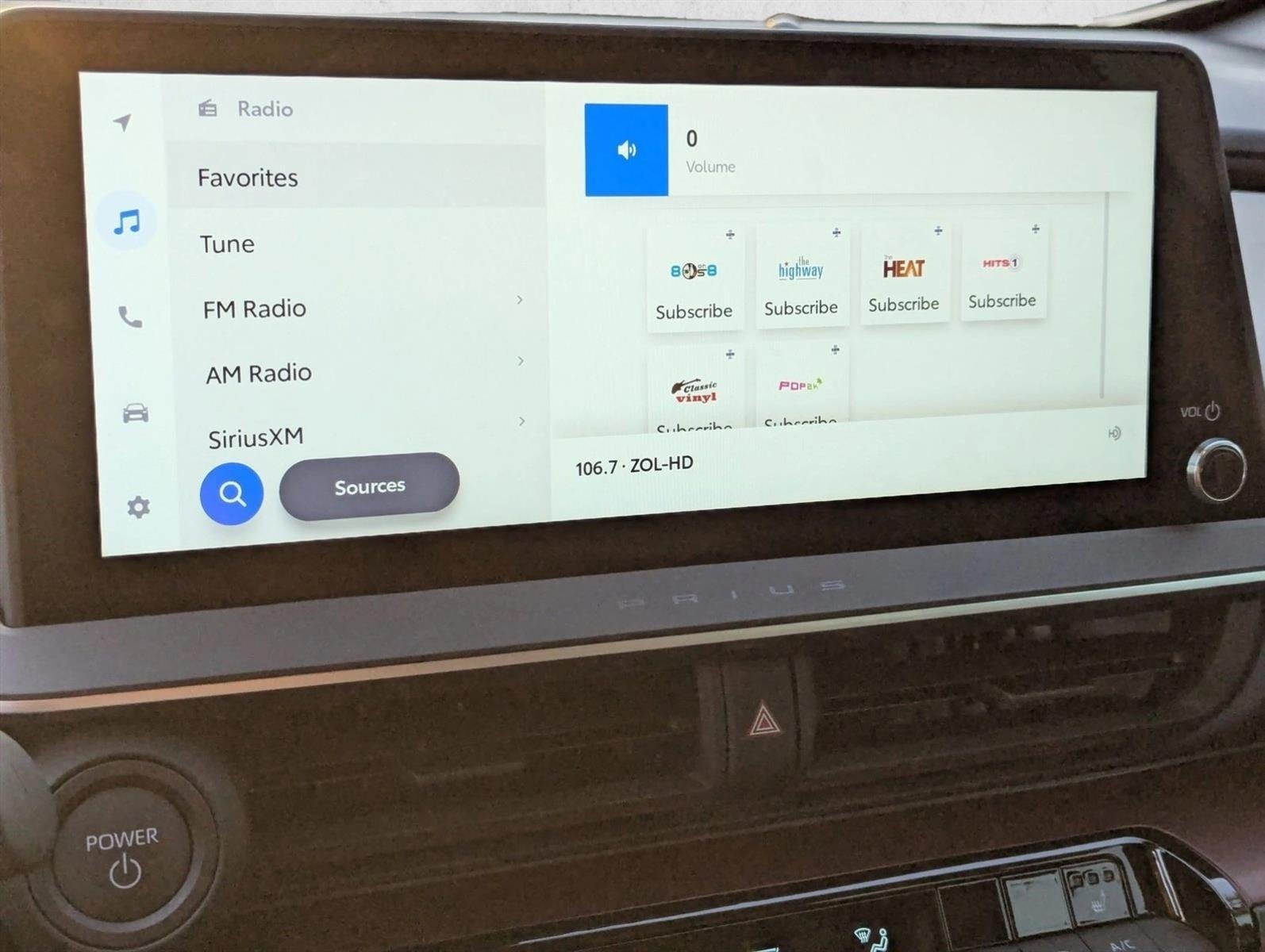 2026 Toyota Prius Plug-In Hybrid XSE (Natl)