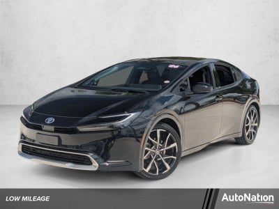 2026 Toyota Prius Plug-In Hybrid XSE Premium (Natl)
