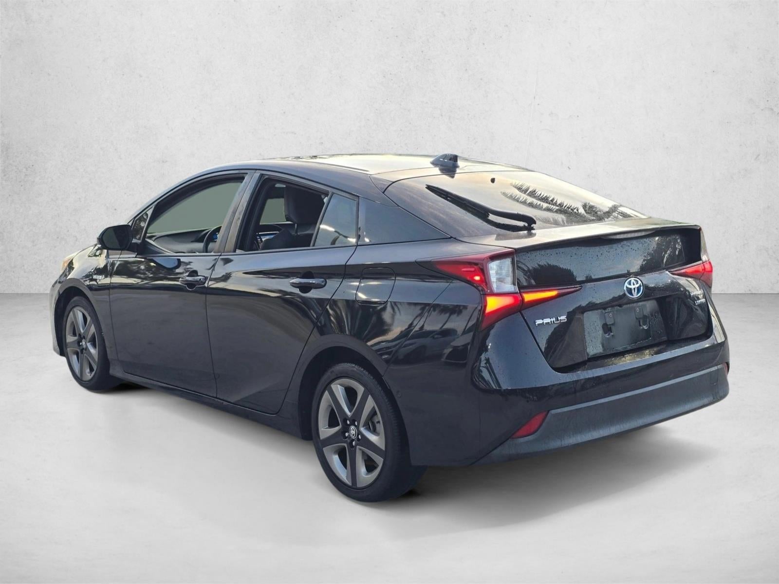 2022 Toyota Prius Limited (Natl)