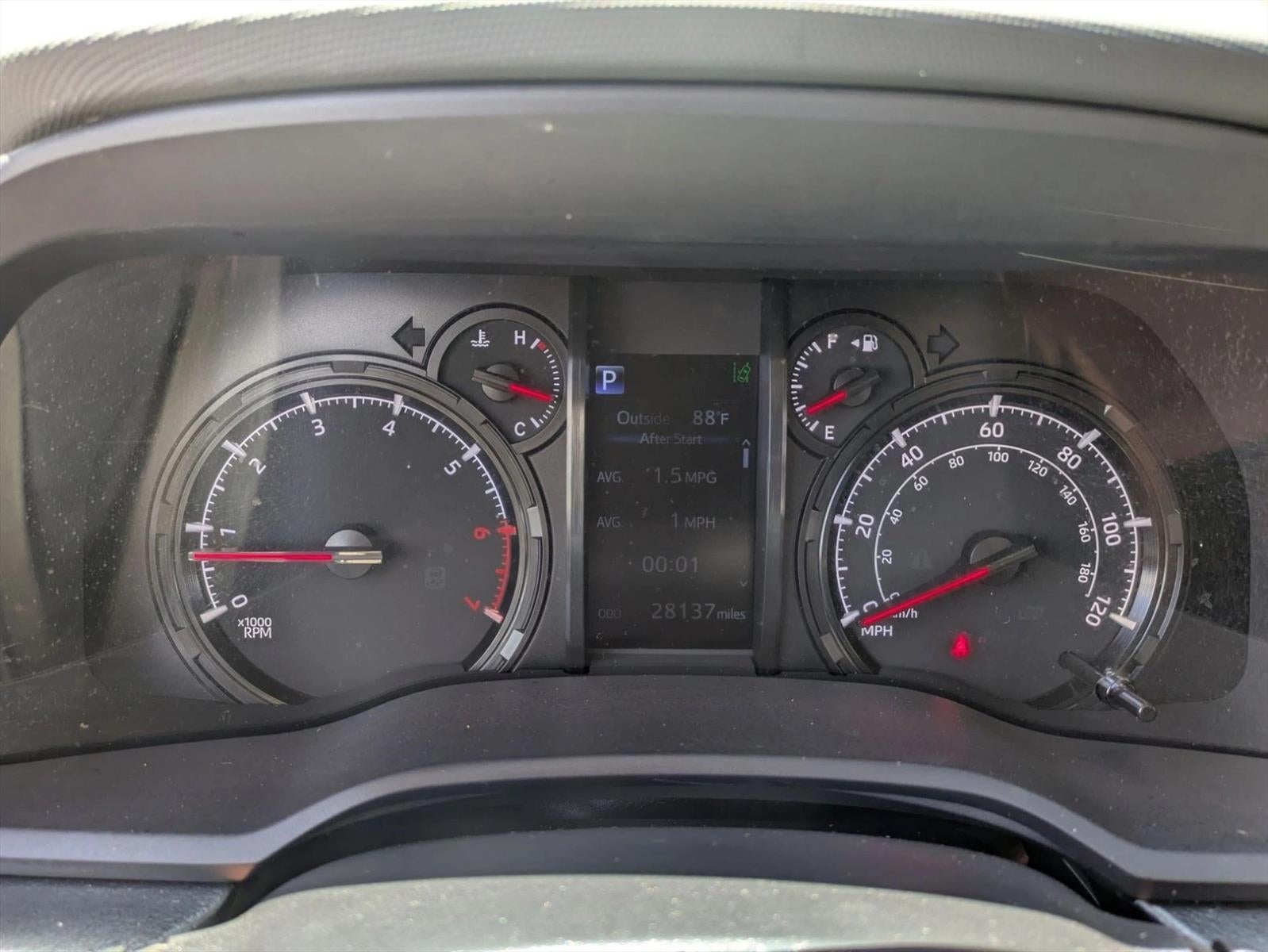 2024 Toyota 4Runner SR5 4WD (GS)