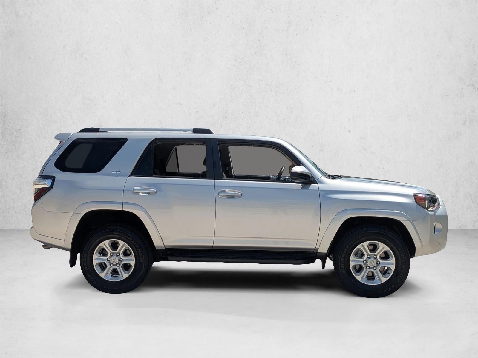 2024 Toyota 4Runner SR5 4WD (GS)