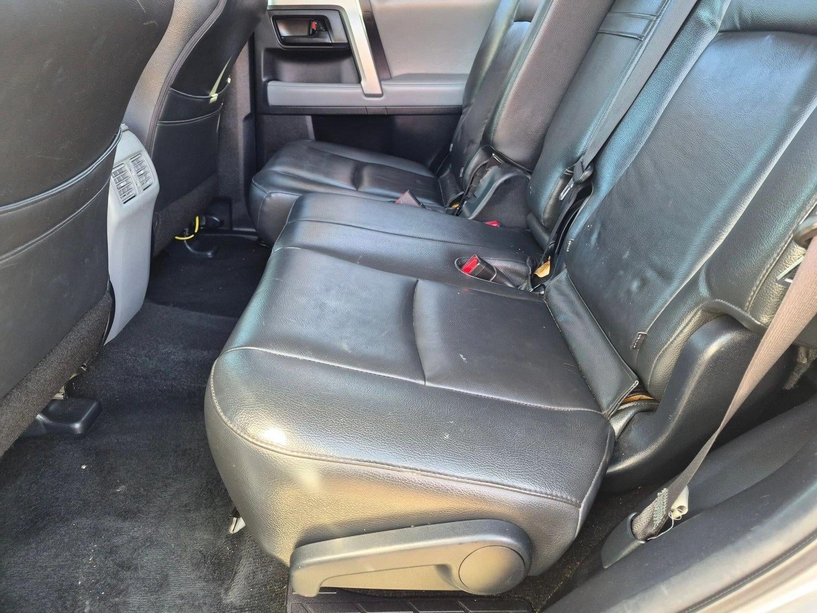 2012 Toyota 4Runner RWD 4dr V6 SR5 (Natl)