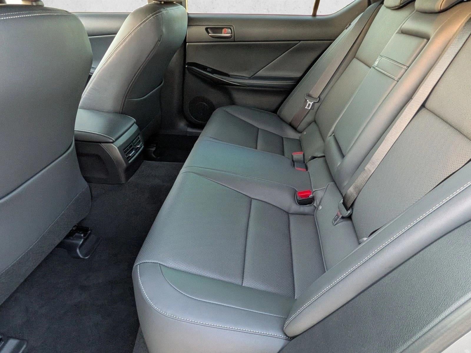 2025 Lexus IS 350 F SPORT Design RWD