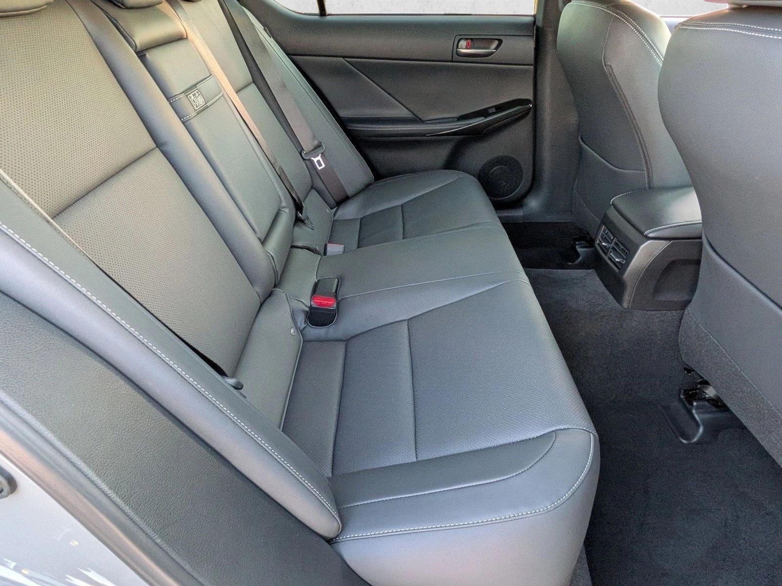 2025 Lexus IS 350 F SPORT Design RWD