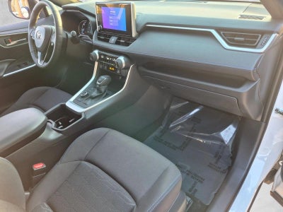 2025 Toyota RAV4 Hybrid SE AWD (Natl)