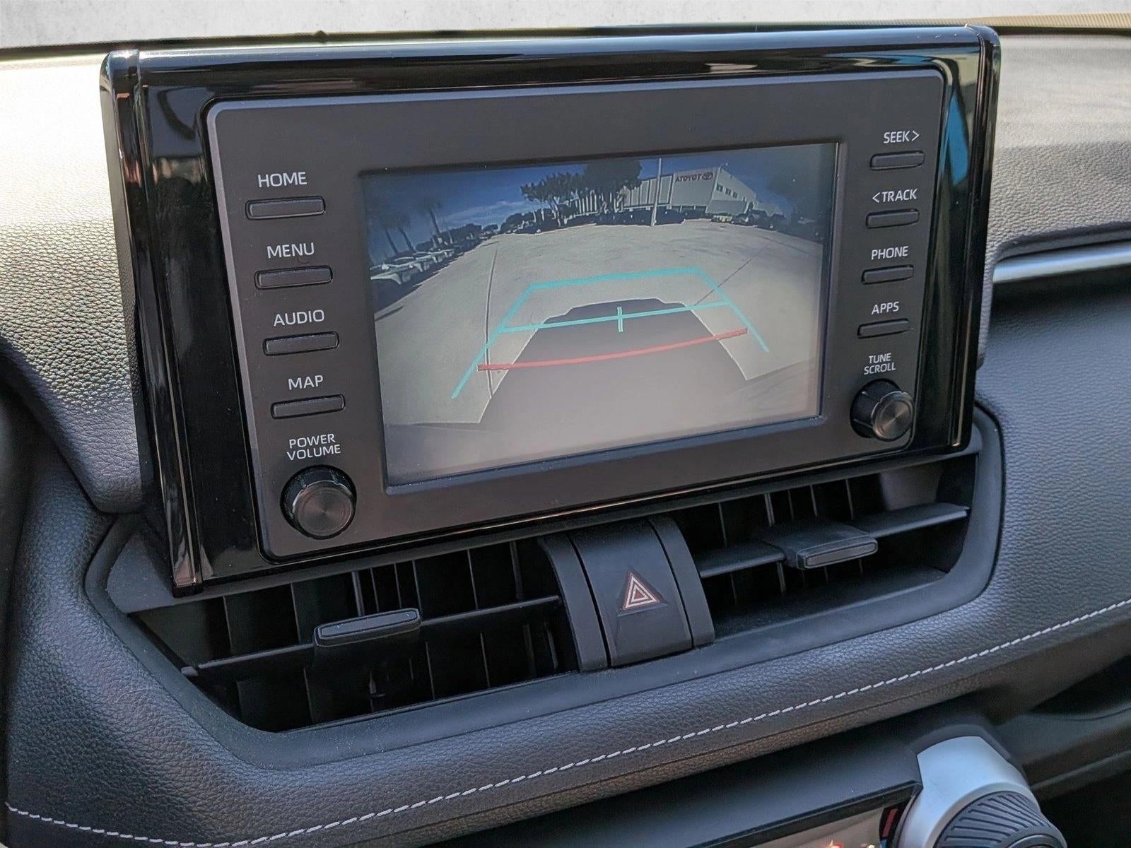 2019 Toyota RAV4 LE FWD (GS)