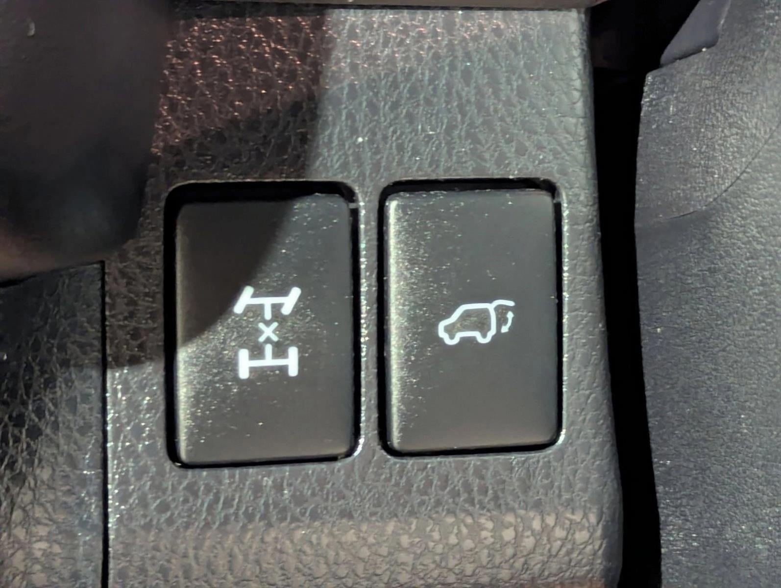 2017 Toyota RAV4 SE AWD (Natl)