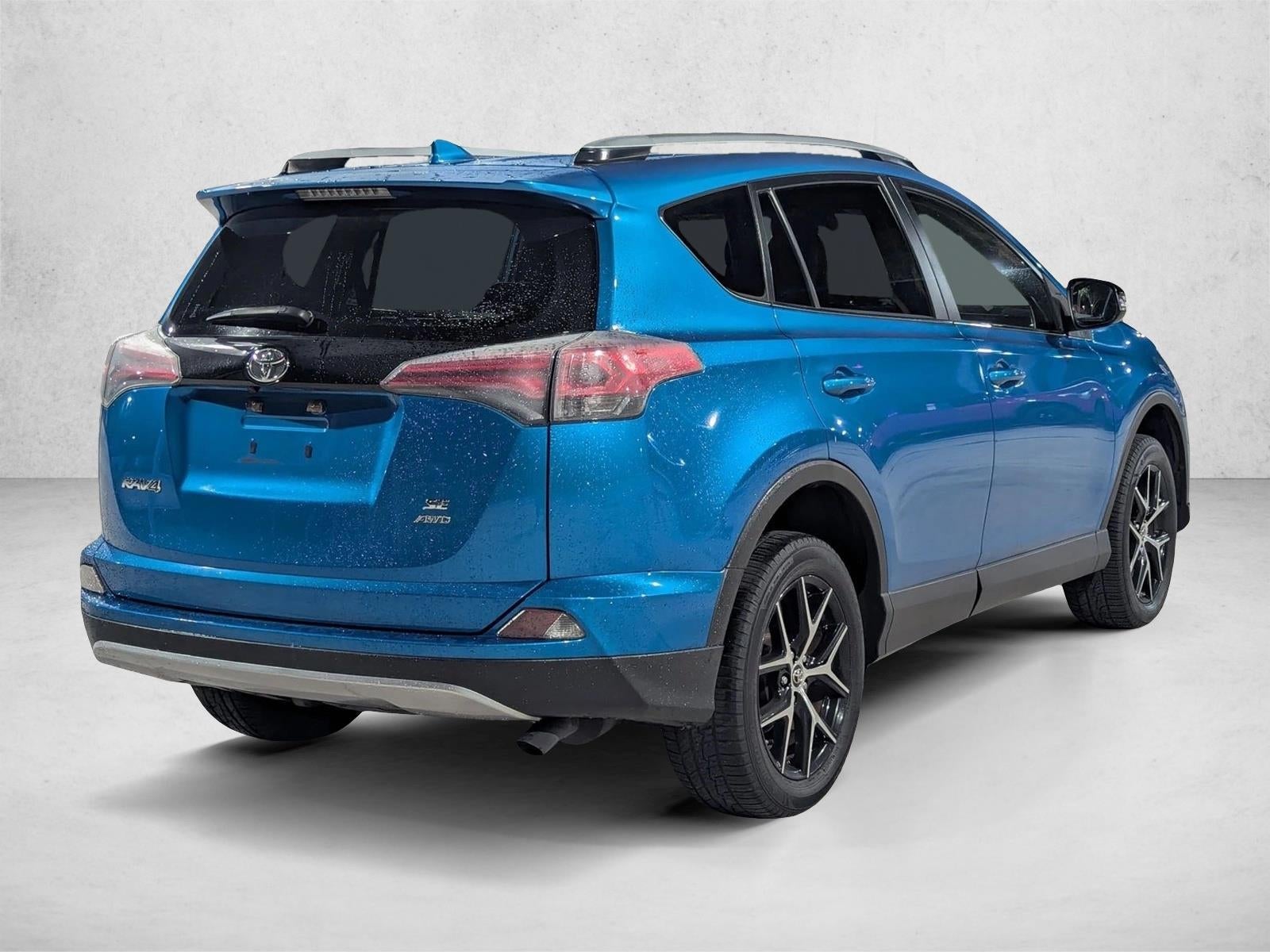 2017 Toyota RAV4 SE AWD (Natl)