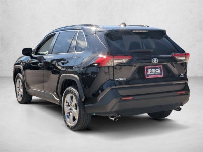 2025 Toyota RAV4 Hybrid LE AWD (Natl)