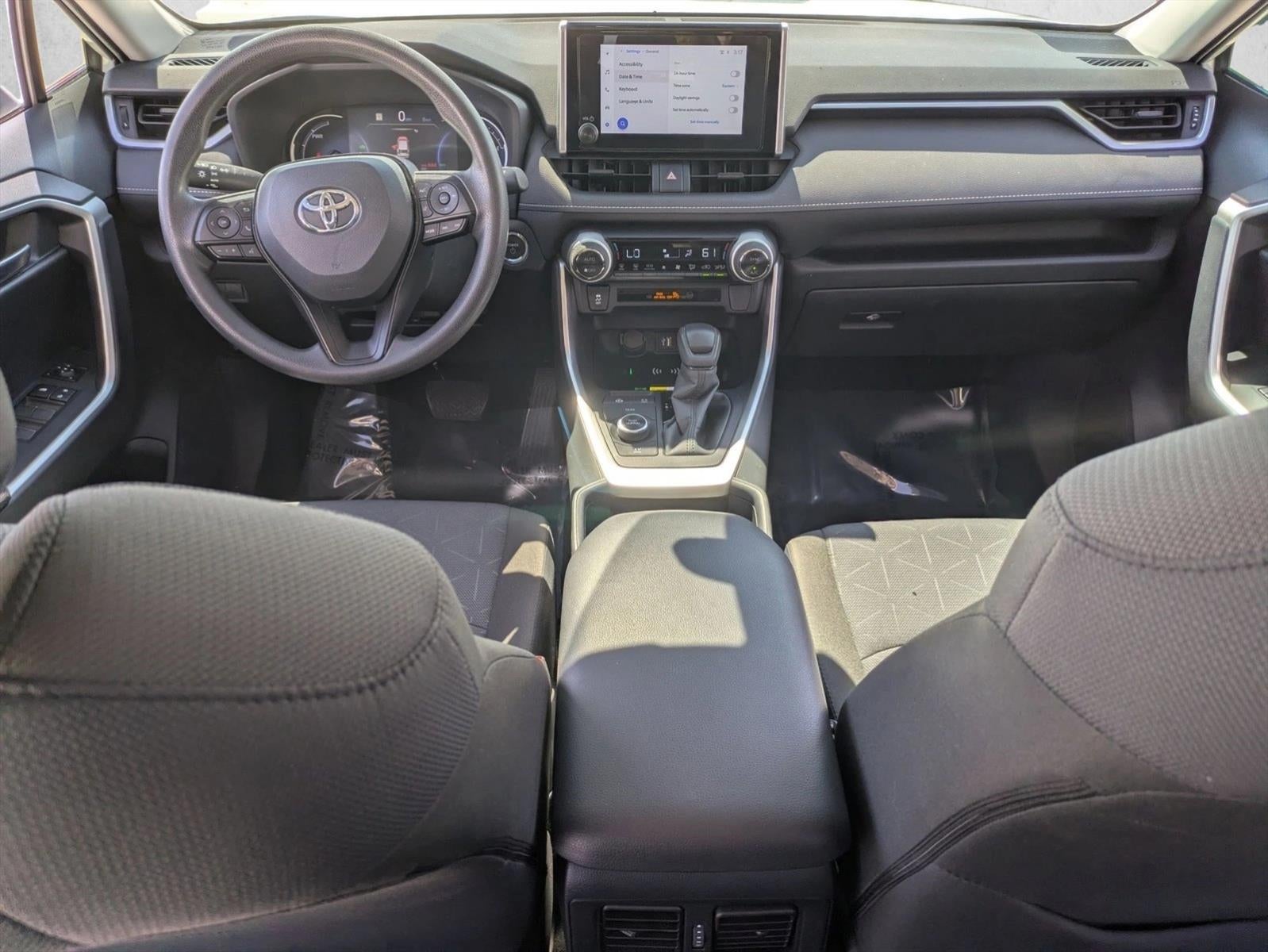 2025 Toyota RAV4 Hybrid XLE AWD (Natl)