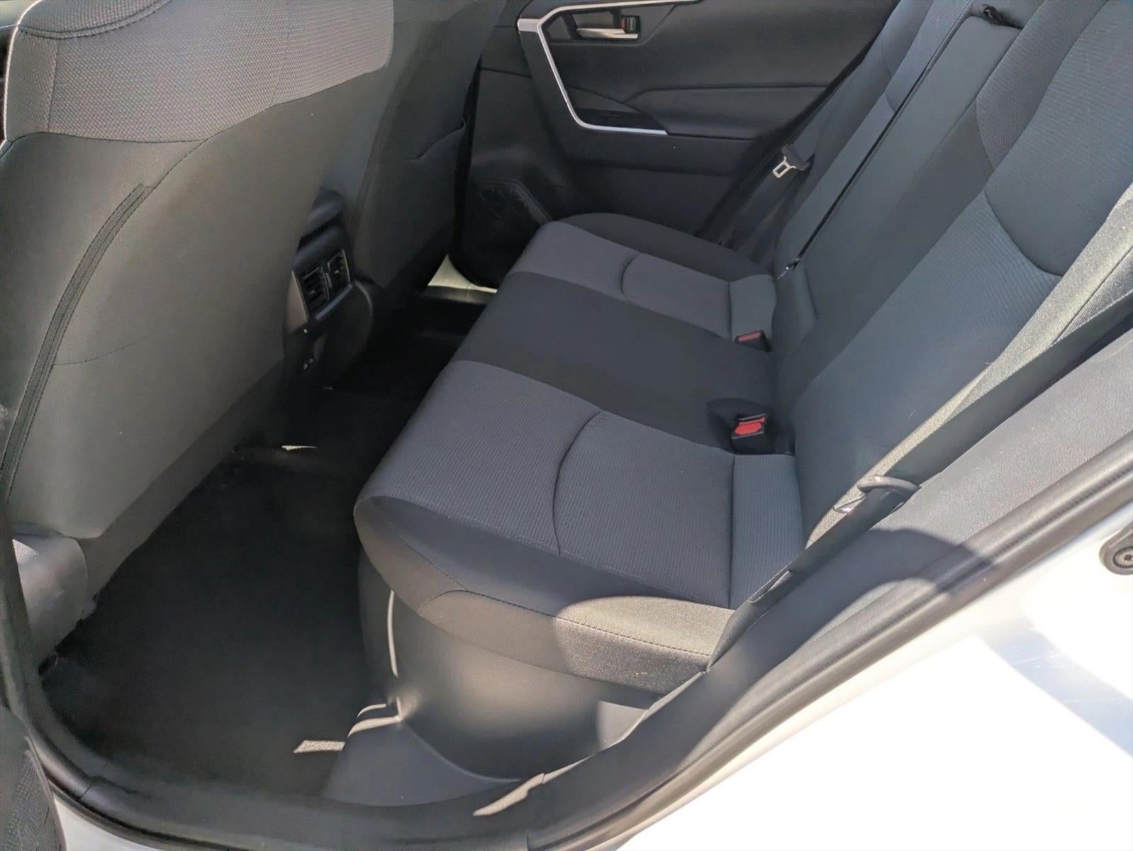 2025 Toyota RAV4 Hybrid XLE AWD (Natl)