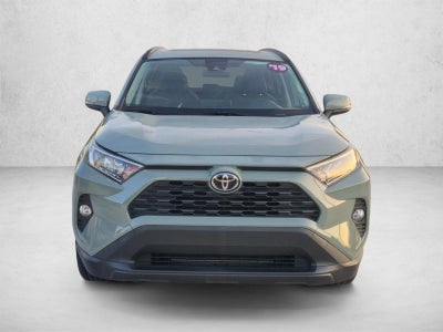 2019 Toyota RAV4 XLE FWD (GS)