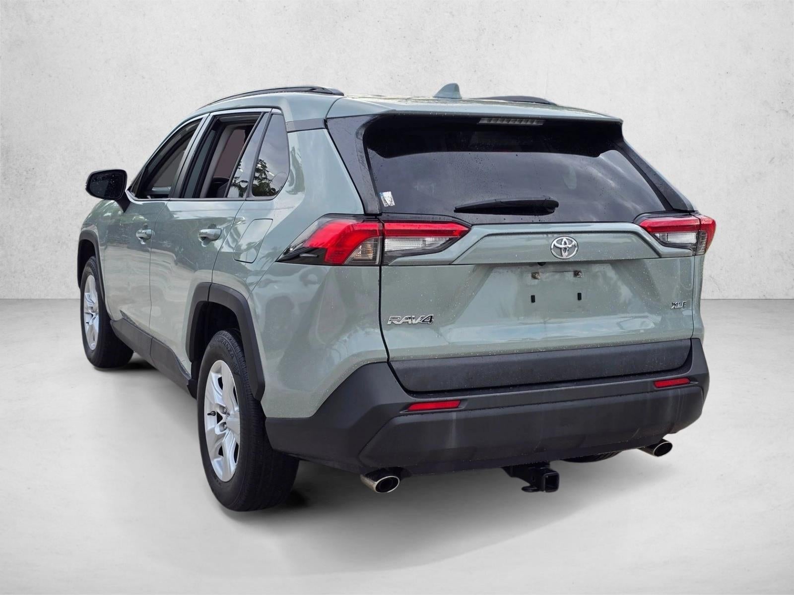 2019 Toyota RAV4 XLE FWD (GS)
