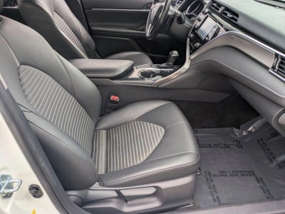 2018 Toyota Camry SE Auto (SE)