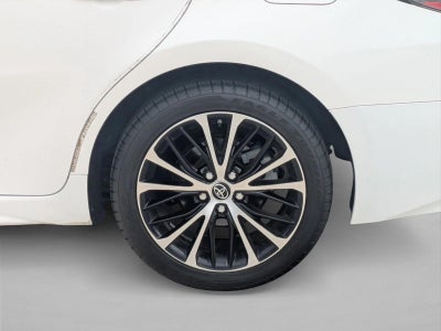 2018 Toyota Camry SE Auto (SE)