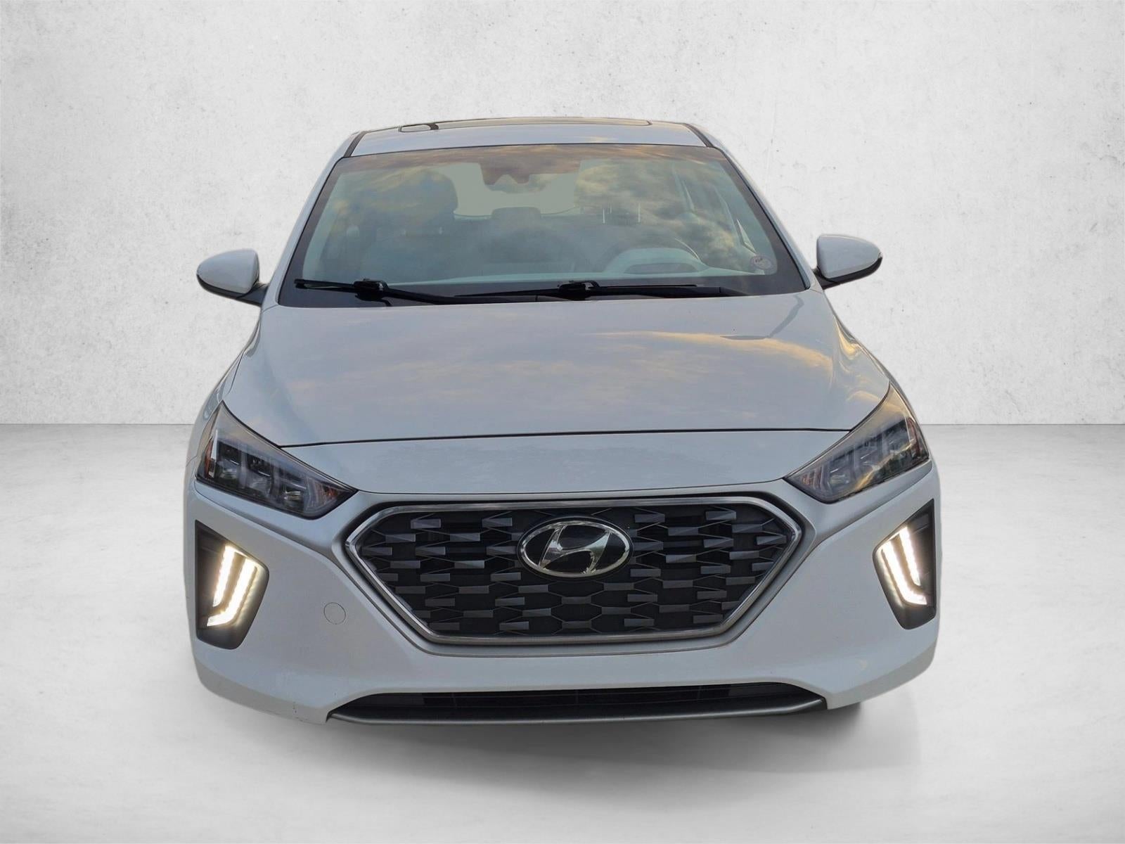 2020 Hyundai IONIQ Hybrid SEL Hatchback