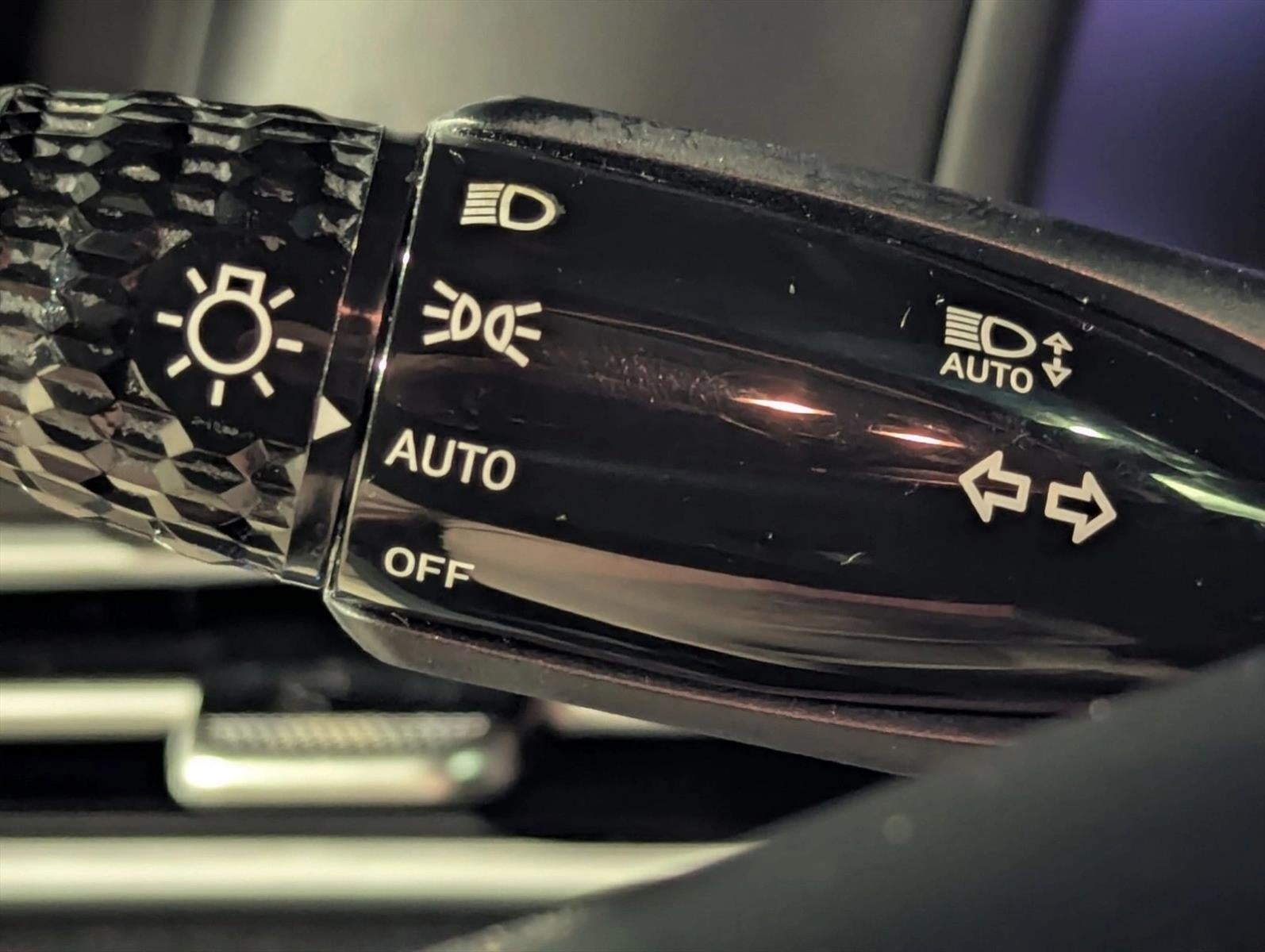 2023 Hyundai ELANTRA SEL IVT