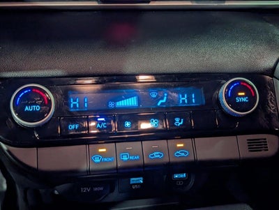 2023 Hyundai ELANTRA SEL IVT