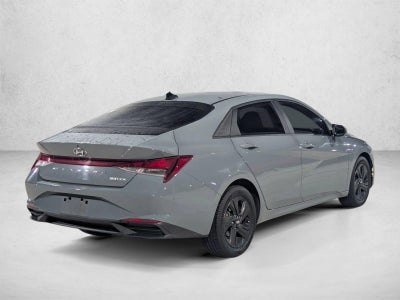 2023 Hyundai ELANTRA SEL IVT