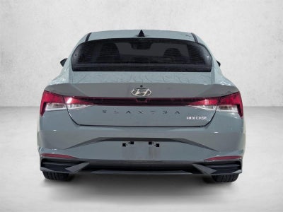2023 Hyundai ELANTRA SEL IVT