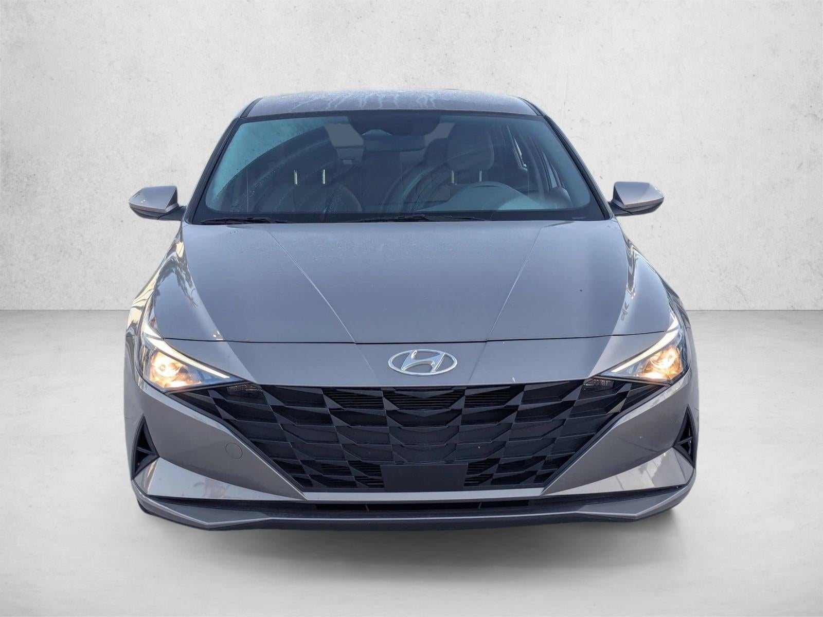 2023 Hyundai ELANTRA SEL IVT
