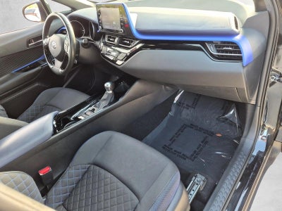 2021 Toyota C-HR XLE FWD (Natl)