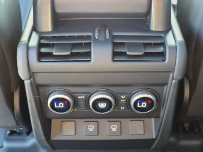 2025 Land Rover Defender 110 P400 S