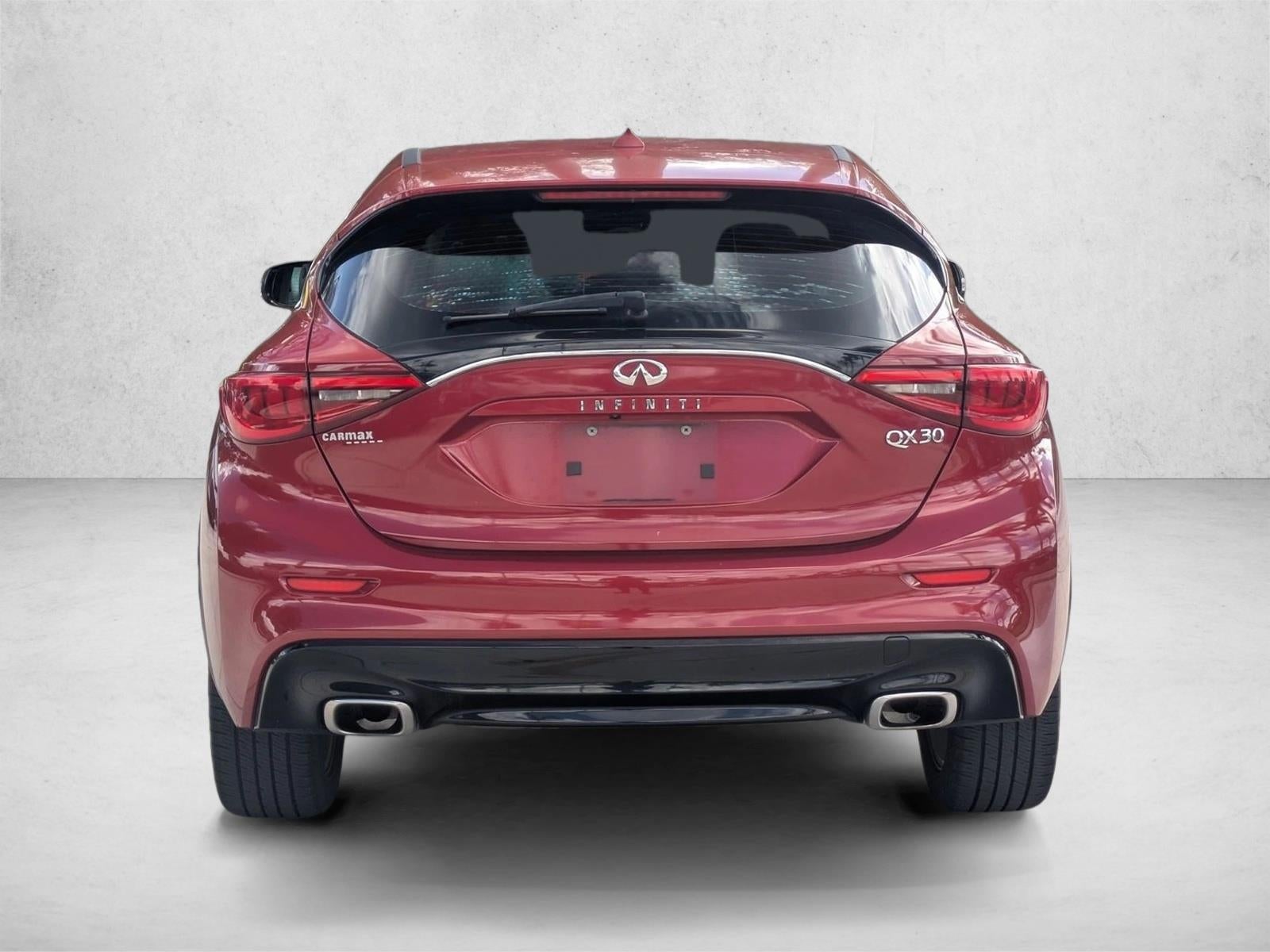 2018 INFINITI QX30 Luxury FWD