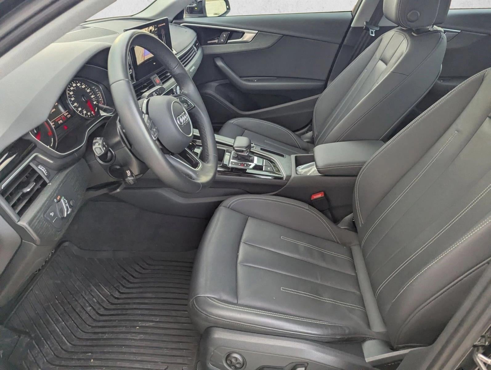 2021 Audi A4 Sedan Premium 40 TFSI quattro