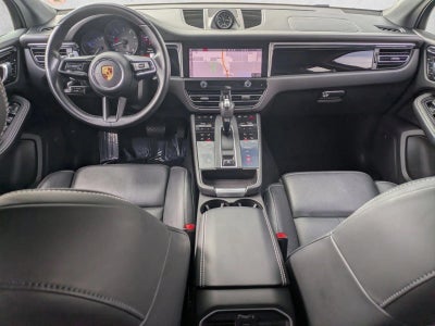 2022 Porsche Macan AWD
