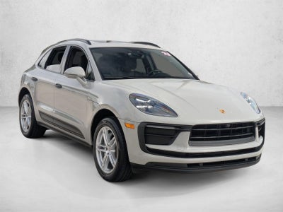 2022 Porsche Macan AWD