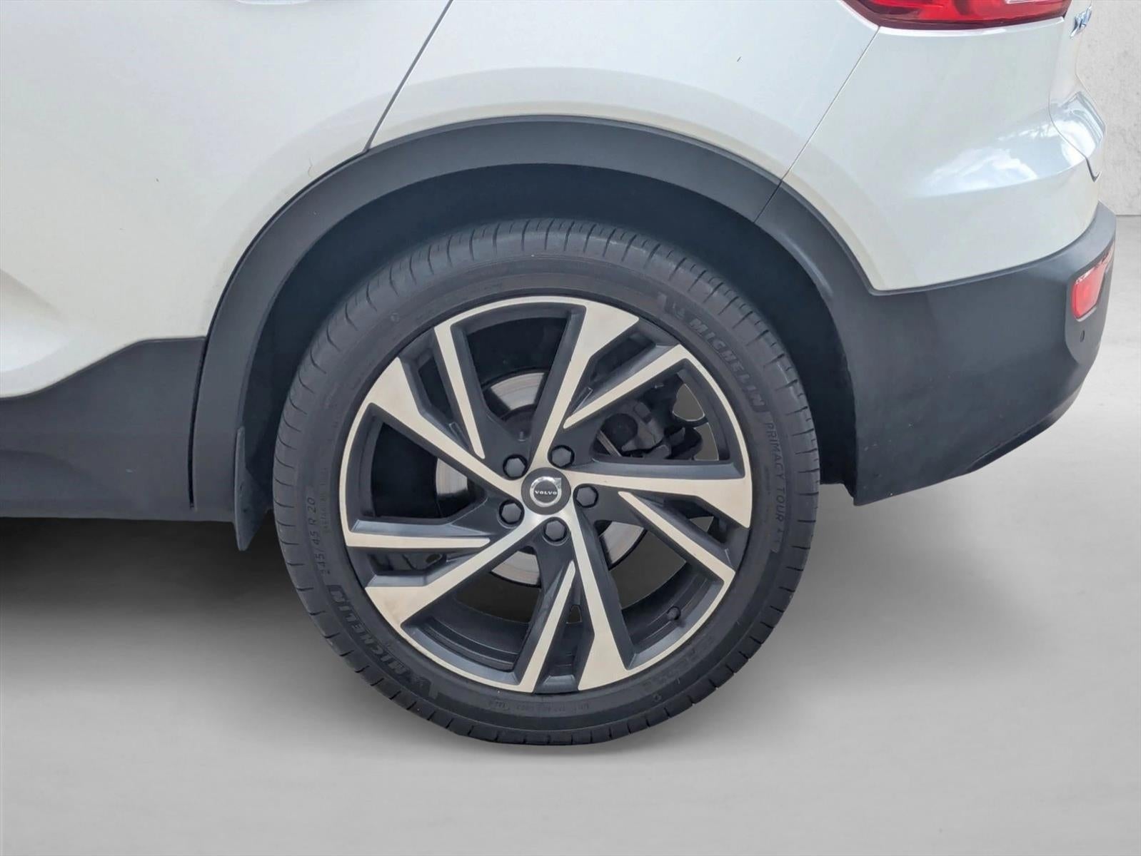 2021 Volvo XC40 T5 AWD R-Design